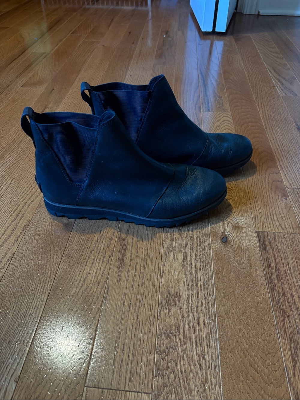 Sorel Women's Black Chelsea Ankle Boots